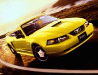 フォード「マスタング・コンバーチブル」に黄色い限定車