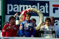 アラン・プロスト（写真真ん中）