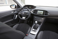 プジョー308（FF/6MT）／308SW（FF/6MT）【海外試乗記】の画像