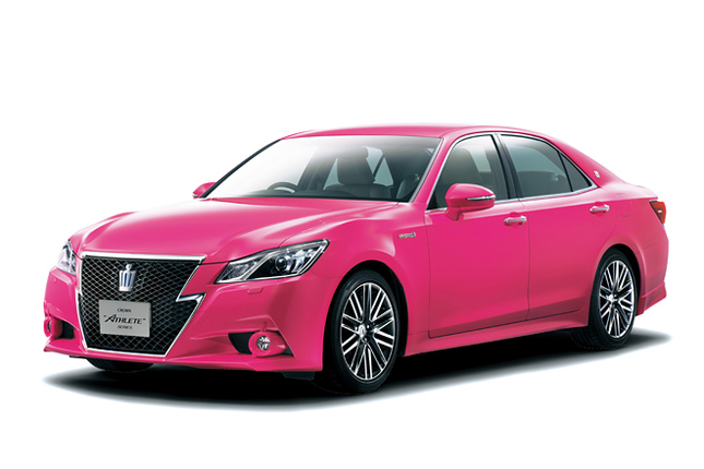「トヨタ・クラウン アスリートG“ReBORN PINK”」