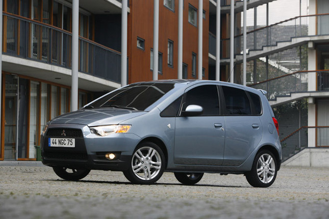 「三菱コルト」欧州仕様