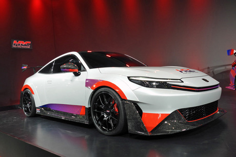 レースで培われたHRCの知見を、市販モデルへフィードバック！ 「東京オートサロン2026」の会場より、ホンダ...