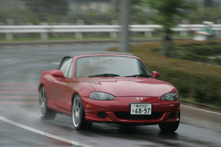 マツダ・ロードスターターボ（6MT）【試乗記】 薄まったとはいえ…… - webCG