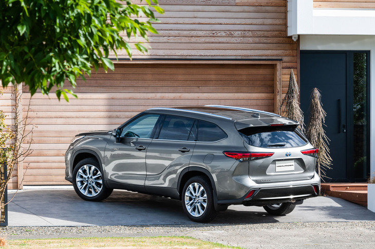 トヨタ・ハイランダー