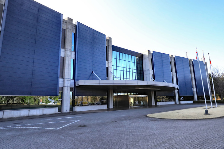 「ツインリンクもてぎ」内に位置するホンダの博物館「ホンダコレクションホール」。現在、2021年5月31日までの期間限定で、企画展「CIVIC WORLD 受け継がれるHondaのDNA」が行われている。