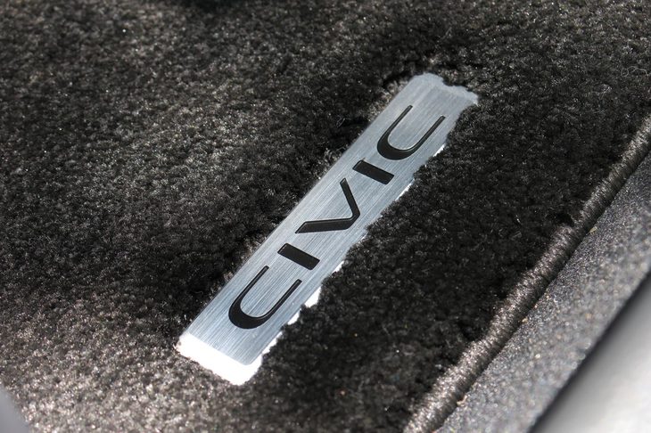 ホンダ・シビックEX（フロアカーペット）