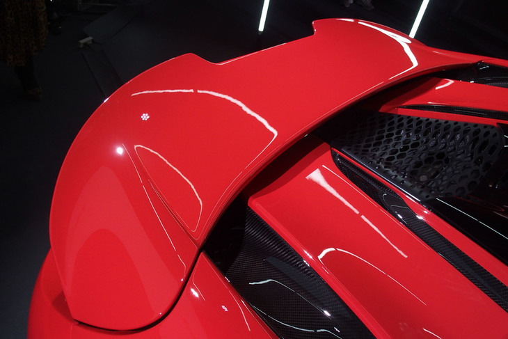 マクラーレン765LT（リアウイング）