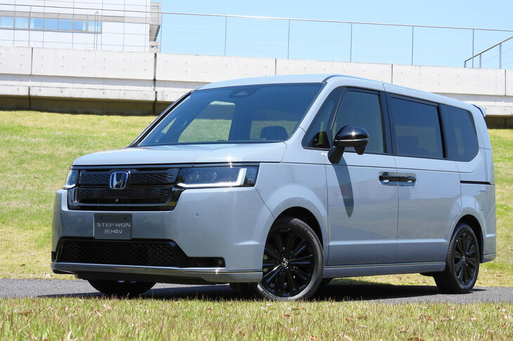 ステップワゴンe：HEVスパーダ プレミアムライン ブラックエディション