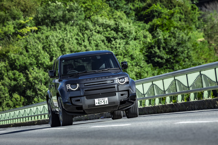 イベント参加者を対象に、会場周辺の一般道を走る「ウイークエンドテストドライブ」（所要時間約20分）と、軽井沢の市街や林道を走行する「ウイークデイテストドライブ」（同約60分）が行われた。