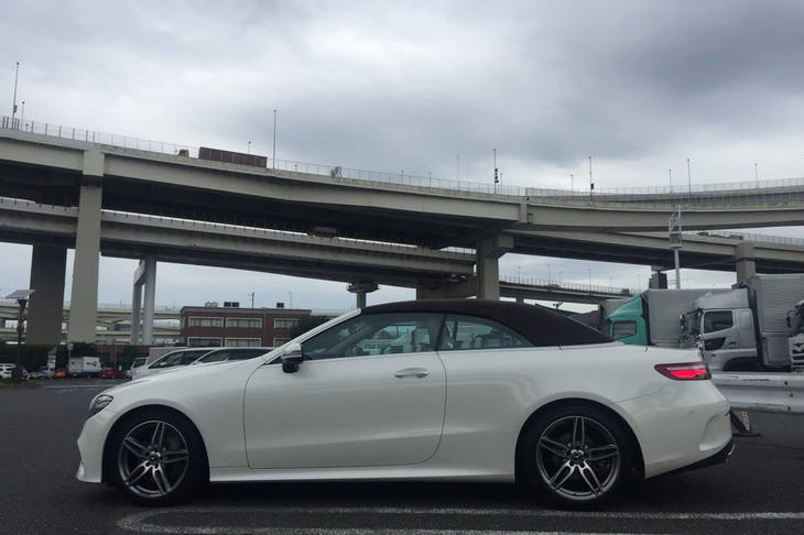 セレブっぽいのに目的がタイヤ確認でスミマセン。