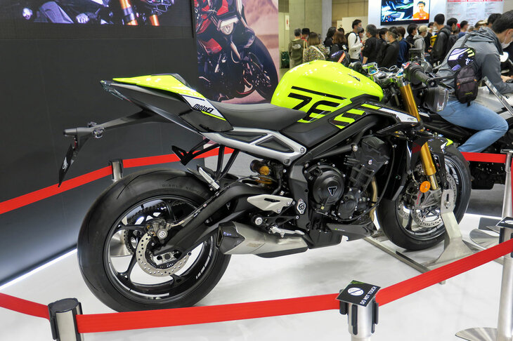 トライアンフ・ストリートトリプル765 Moto2エディション