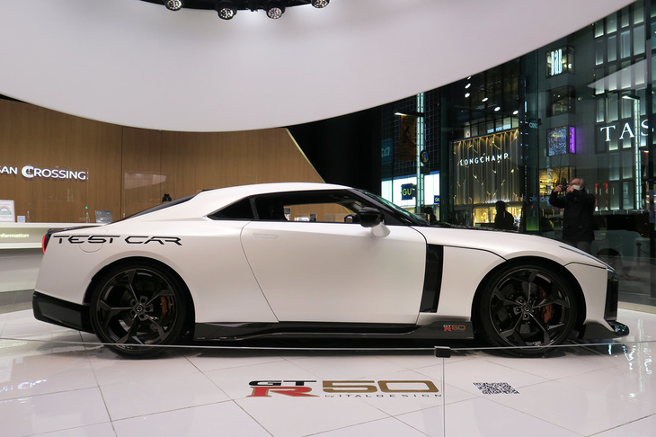 日産GT-R50 by Italdesign（サイドビュー）
