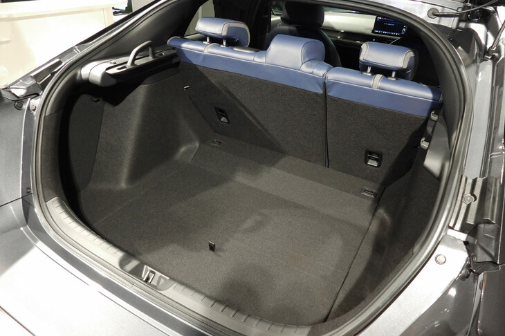 ミツオカM55ゼロエディション（ラゲッジスペース）