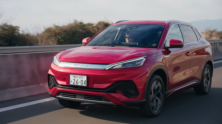 まだ街ではなかなか見かけないBYDのEV「ATTO 3」。その走りがエニカのカーシェアで体験できるようになった。