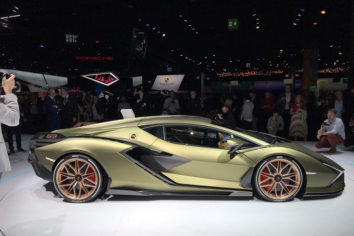 ランボルギーニ・シアンFKP 37