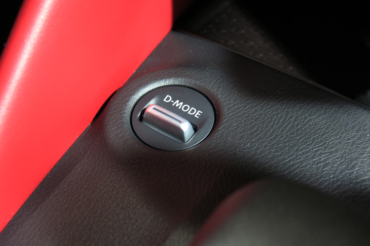 日産フェアレディZ