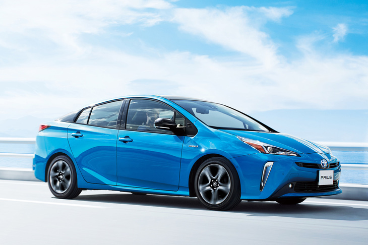 トヨタは全固体電池について、高出力化が見込めることから、まずはバッテリーに“瞬発力”が求められるHEVに採用するとしている。