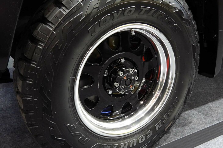 ランクルBASEカスタム「ブラッククルーザー70」