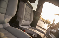 「シトロエンC3」に女性ファッション誌『ELLE』とのコラボレーションモデル登場の画像