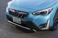 今回の改良では、ラジエーターグリルやバンパーなど、フロントまわりの意匠が変更された。