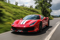 フェラーリ488ピスタ