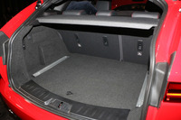 ジャガー、新型SUV「Eペース」を日本に導入の画像