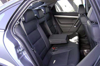 GTS.3.2のリアシート