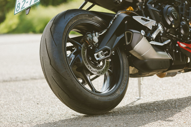 スーパーコルサV3 SP 120/70ZR17 180/55ZR17 前後セット PIRELLI