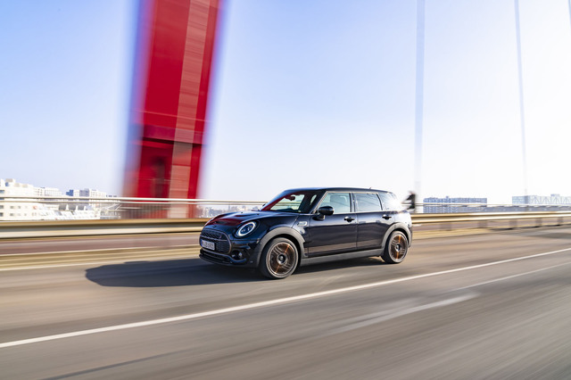 MINIクラブマン」の最終モデルとなる限定車「ファイナルエディション