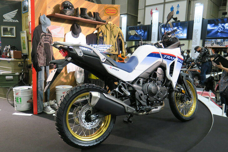 ホンダXL750トランザルプ