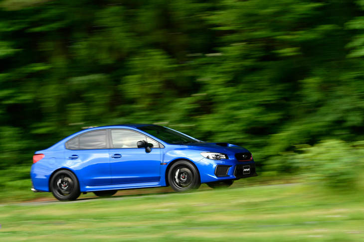 スバルWRX STIタイプRA-R