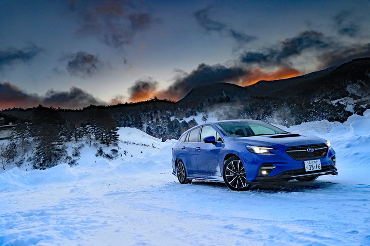 スバル・レヴォーグSTI Sport EX