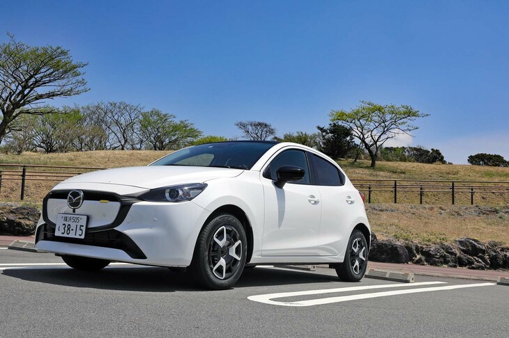 今回の改良ではフロントまわりを中心に外装の意匠を刷新。今回取材した「BD」に、スポーティーな「スポルト」、上級仕様の「サンリットシトラス」と、グレード体系も見直された。