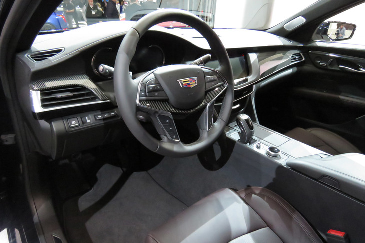 キャデラックCT6 V-SPORT（インテリア）