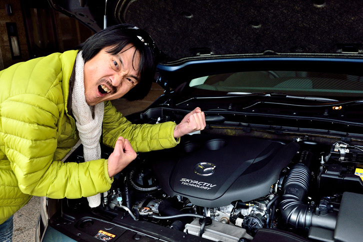 スカイアクティブD 2.2に大いに期待を寄せる筆者。（写真＝池之平昌信）