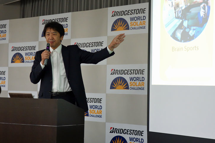 東海大学チームの概要について説明した木村英樹総監督。3度目の優勝を目指して新型車両を開発中だという。