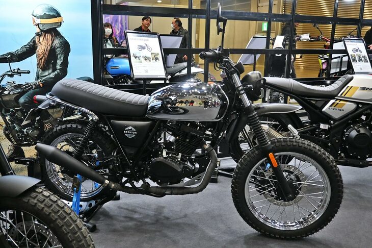 ブリクストン・フェルスベルク125XC