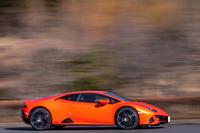 「ウラカンVO」には、ドライバーの意思やニーズを先読みして理想的な走行ができるよう車両をコントロールする、トルクベクタリングの統合制御システム「ランボルギーニ・ディナミカ・ヴェイコロ・インテグラータ（LDVI）」が新採用されている。