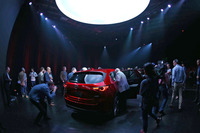新型「マツダ CX-5」は日本では2017年2月に発売される予定。