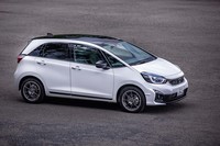 ホンダ・フィットe：HEVモデューロX