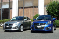 ハロゲンヘッドランプが標準装備メタリックグレー塗装を施したディスチャージヘッドランプ（写真右）がオプション設定される。写真左は、標準装備のハロゲンヘッドランプ装着車。