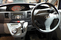 軽ナンバー1を目指し（!?）ガラっとイメチェン、「ダイハツ・ムーヴ」一新の画像