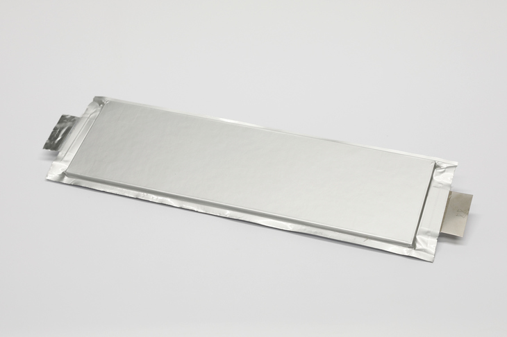 CoEにて生産されたリチウムイオンバッテリーのパウチ。