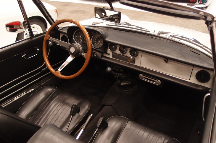 アルファ・ロメオ1300スパイダー ジュニア（1970年）／ガレーヂ伊太利屋