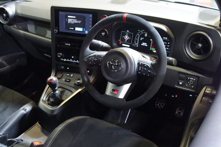 GR×GROW Design GRカローラ