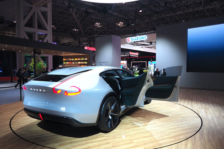 マツダ・ビジョンXクーペ