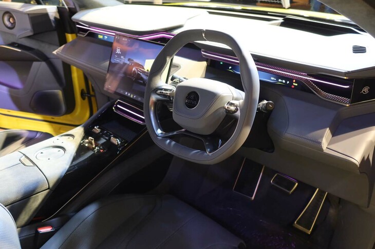 ロータス・エレトレR（コックピット周辺部）