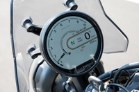 BMW F900GS（6MT）／ロイヤルエンフィールド・ヒマラヤ450／トライアンフ・スクランブラー400X（6MT）【試乗記】の画像