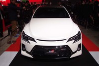 「マークX」をベースに開発されたコンプリートカー「マークX“GRMN”」。350台の限定で2019年3月に発売される。