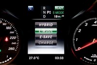 「C350eアバンギャルド」には4種類の走行モードが用意される。